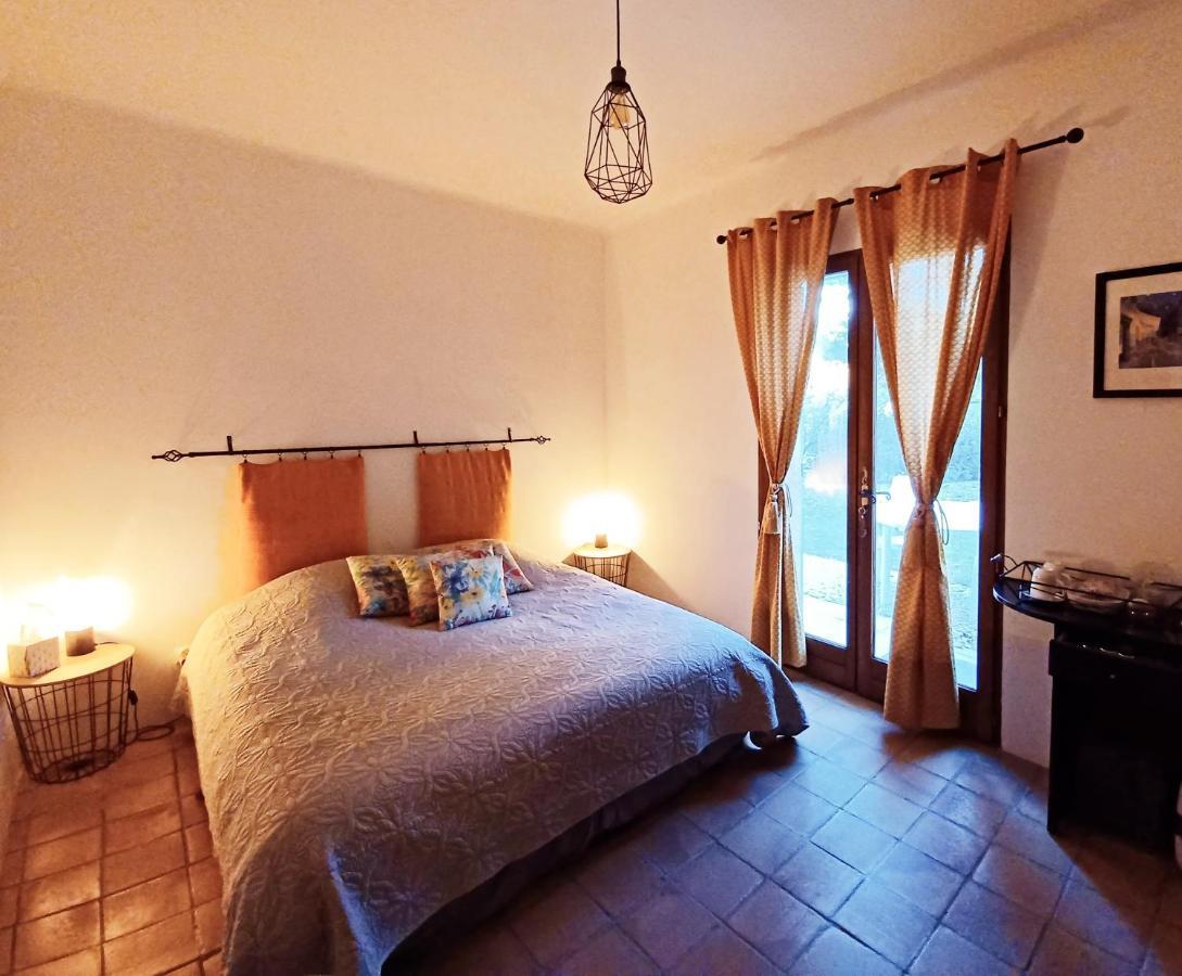 Suite Avec Jardin Entre Aix En Provence, Luberon Et Verdon Peyrolles-en-Provence Екстер'єр фото